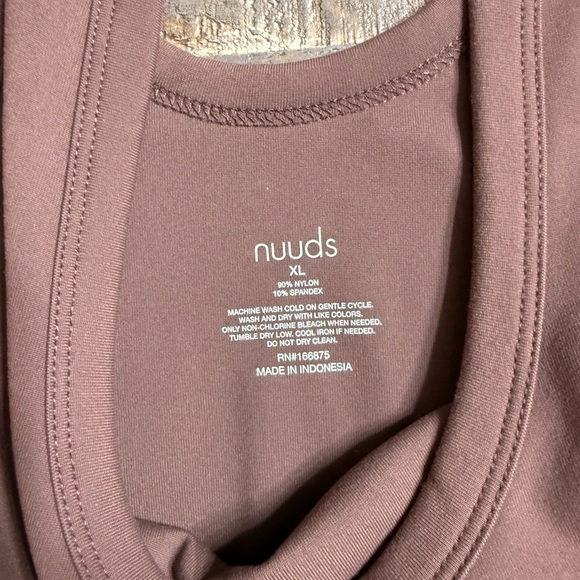 nuuds seamless scoop tank Bodysuit - Picture 4 of 6